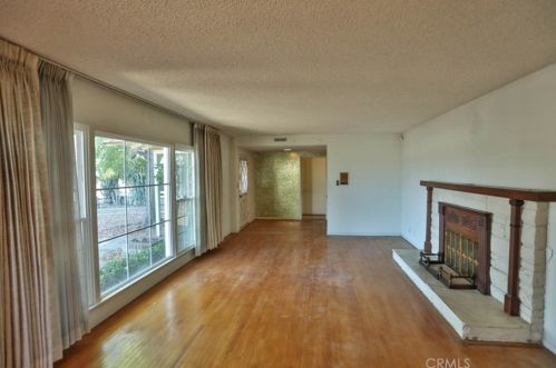 801 Bluff Rd, Montebello CA  90640-5921 exterior