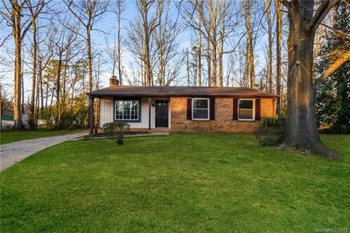 8100 Stem Ct, Charlotte, NC 28227-2568