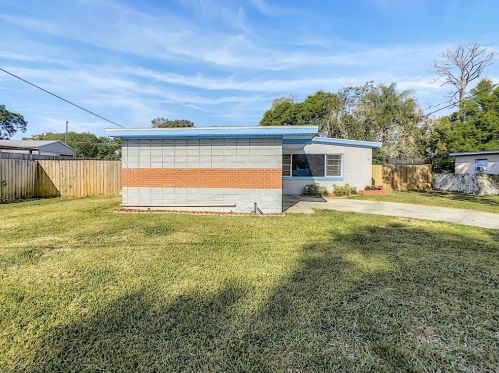 2922 Touraine Ave, Orlando, FL 32812-5870