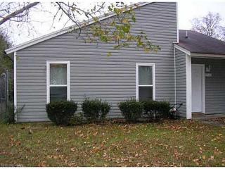 3540 Champlain Ln, Virginia Beach VA  23452-4029 exterior