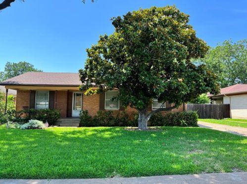 10755 Channel Dr, Dallas, TX 75229-4926