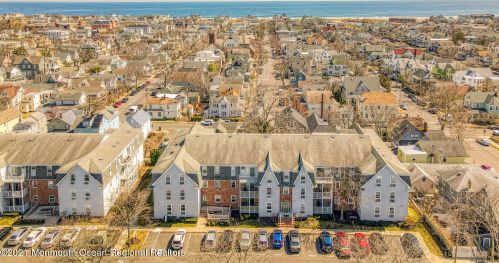 75 Whitefield Ave, Ocean Grove, NJ 07756-1808