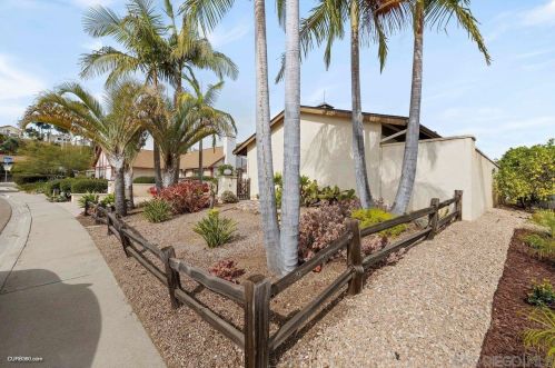 12338 Nacido Dr, San Diego, CA 92128-3108