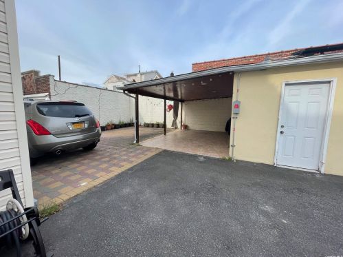 9905 98th St, Jamaica NY  11416-2541 exterior