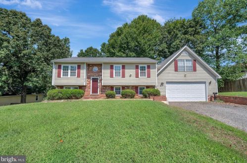 6103 Windsor Dr, Fredericksburg, VA 22407-5036