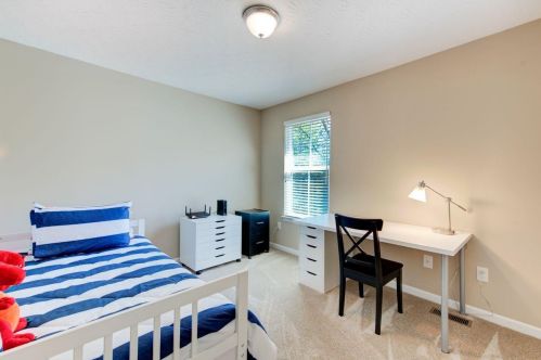 4826 Lakeview Ct, South Lebanon OH  45065-1458 exterior