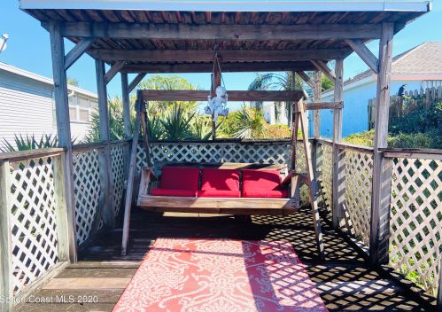3885 13th St, Sebastian, FL 32976-2834