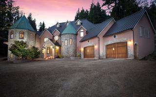14125 Germantown Rd, Portland, OR 97231-2749