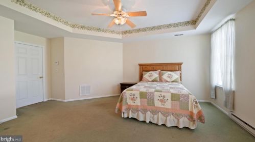 36 Bear Meade Dr, Trenton NJ 08691-3360 exterior