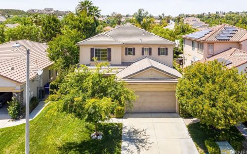25443 Hopkins Pl, Santa Clarita, CA 91381-1424