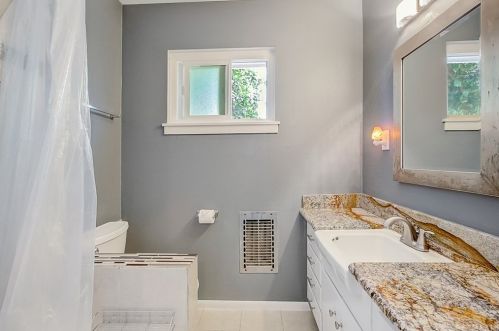 5974 Boone Ct, Riverside CA  92506-1721 exterior