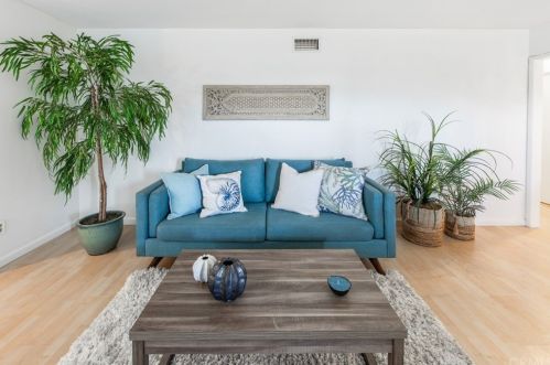 6350 San Rolando Cir, Buena Park CA  90620-3637 exterior