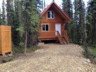 2415 Maria St, Fairbanks AK  99709-6915 exterior