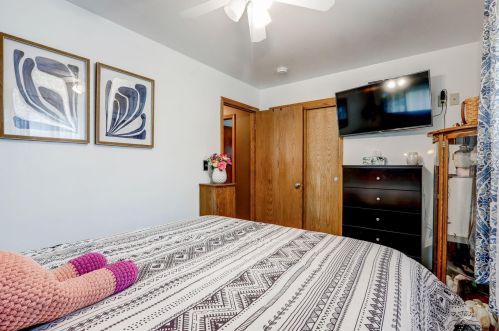 3221 98, Milwaukee WI 53214-2637 exterior