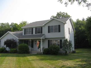 5 Crescent Ct, Reidsville, NY 12186-8500