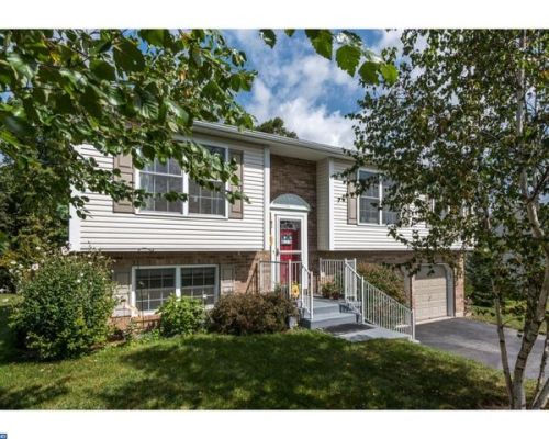29 Mountain View Ln, Primrose, PA 17901-8372