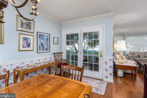 6529 Baywood Dr, Harrisburg PA 17111-6894 exterior