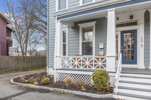 128 Linden Ave, Glen Ridge, NJ 07028-2105