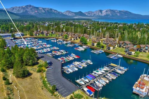 2415 Venice Dr, South Lake Tahoe, CA 96150-3340