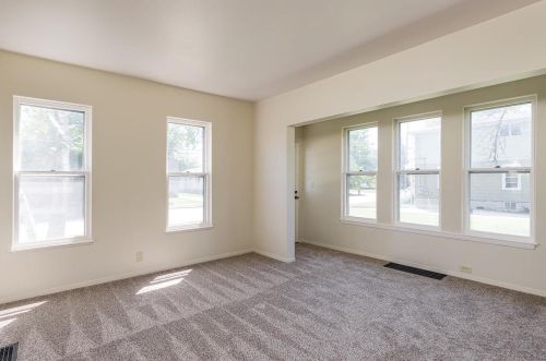915 Knapp St, Oshkosh, WI 54902-6248