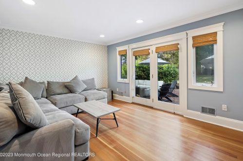 100 Branch Ave, Tinton Falls NJ  07701-2204 exterior