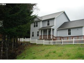 123 Providence Dr, Winchester Bay OR  97467-1778 exterior