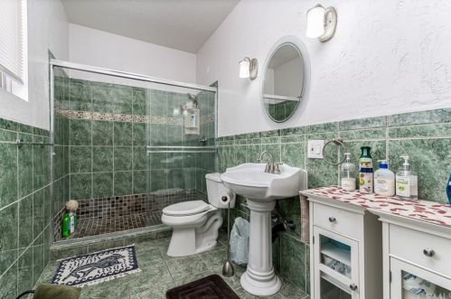 12070 Morning Ave, Downey CA  90242-2324 exterior