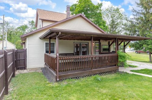 228 Carter Ave, Bellefontaine, OH 43311-1604