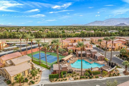 52185 Rosewood Ln, La Quinta CA  92253-7888 exterior