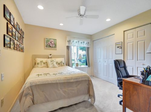 6806 Newport Lk Cir, Boca Raton FL 33496-3004 exterior