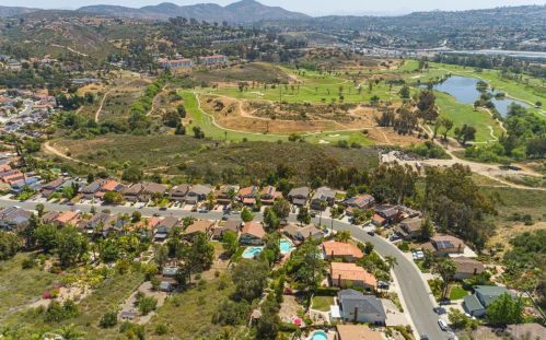 3724 Catamarca Dr, San Diego CA 92124-3405 exterior