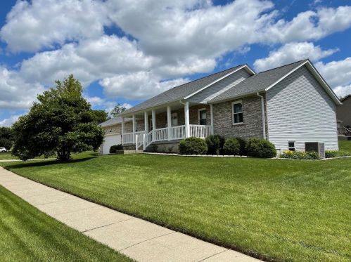 2665 Childers Dr, Xenia, OH 45385-4790
