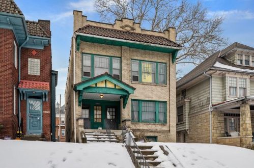 6922 Mcpherson Blvd, Pittsburgh, PA 15208-2440