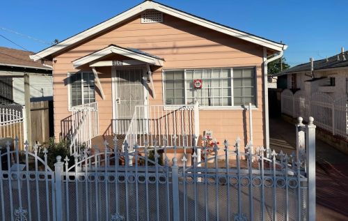 1036 69th Ave, Oakland, CA 94621-3208