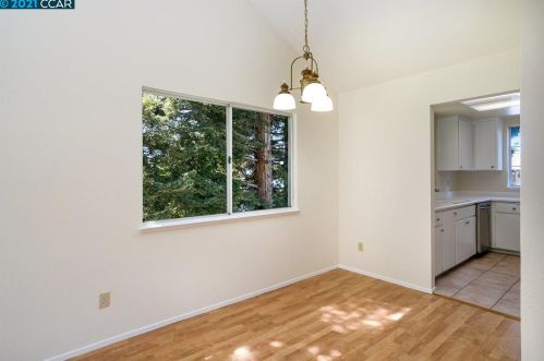 348 Blanchard Ln, Benicia CA  94510-2745 exterior