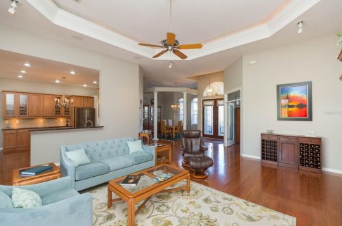 12801 Grand Traverse Dr, Dade City FL  33525-8251 exterior