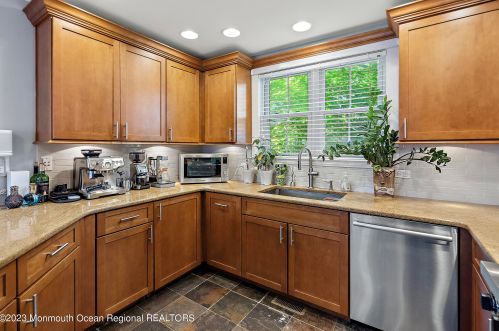 100 Branch Ave, Tinton Falls NJ  07701-2204 exterior