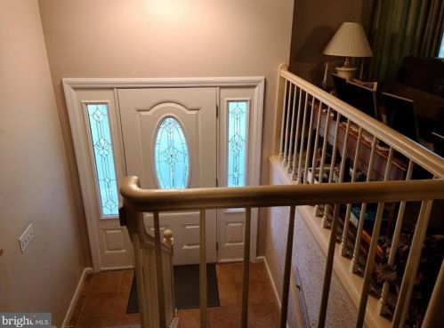 2116 Circle Rd, Carlisle, PA 17013-1008