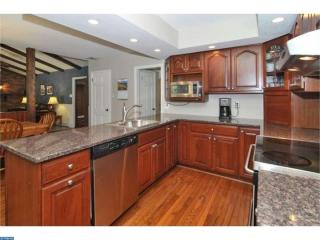 534 Sandy Ridge Rd, Gardenville PA  exterior