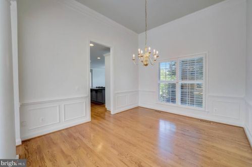 4424 Tuscany Ct, Woodbridge VA  22192-5519 exterior