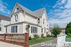 9905 98th St, Jamaica NY  11416-2541 exterior