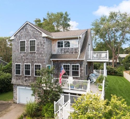 45 Top Hill Rd, South Kingstown, RI 02874-3235