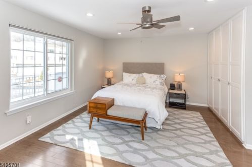 291 Riveredge Dr, Chatham Township NJ  07928-3104 exterior