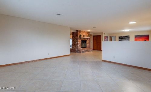 15951 Thistle Dr, Scottsdale AZ 85268-4348 exterior