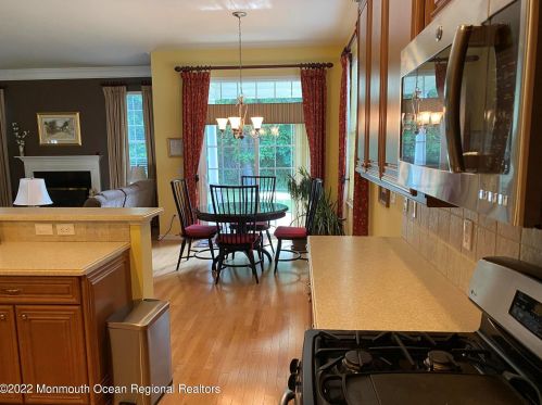 10 Quincy Ct, East Freehold NJ  07728-9251 exterior