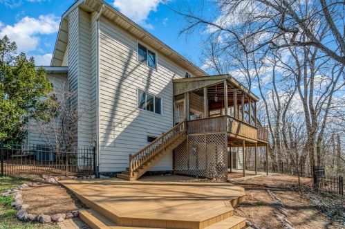 614 Bayberry Ct, Valpo, IN 46385-8959