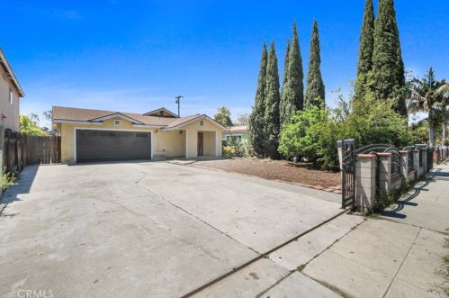 2144 Spring St, Long Beach, CA 90755-2115