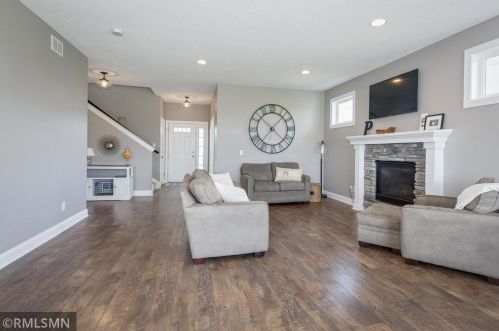 24363 Holm Oak Ave, Columbus MN  55025 exterior