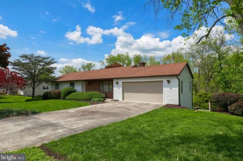 10 Wild Rose Ln, Navy Sup Dpt, PA 17050-1666