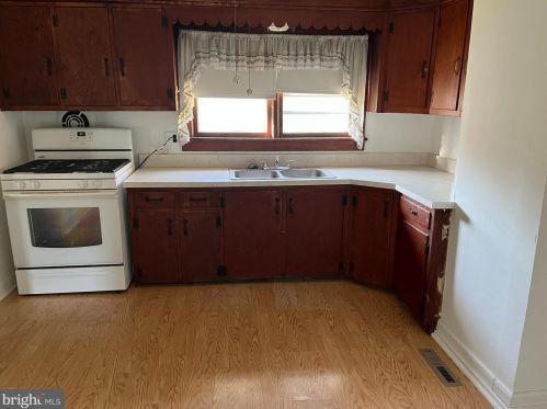 219 Queen St, Dover DE  19904-3151 exterior